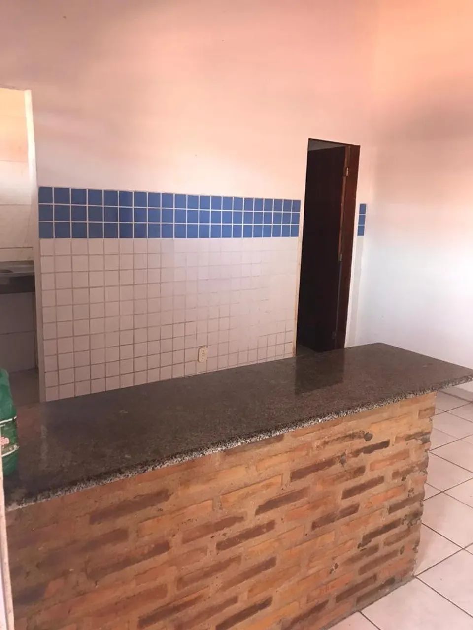 Alugo Quarto e Sala na principal do São Jorge 