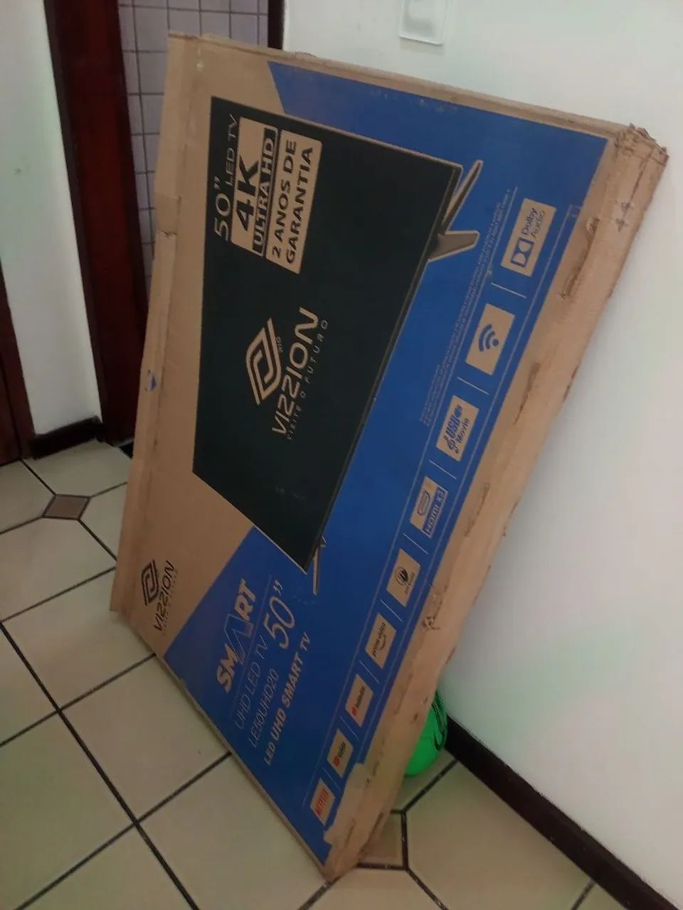 Tv de 50 polegadas com tela trincada