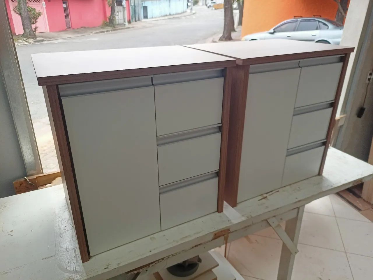 Gabinetes para banheiro e lavatórios
