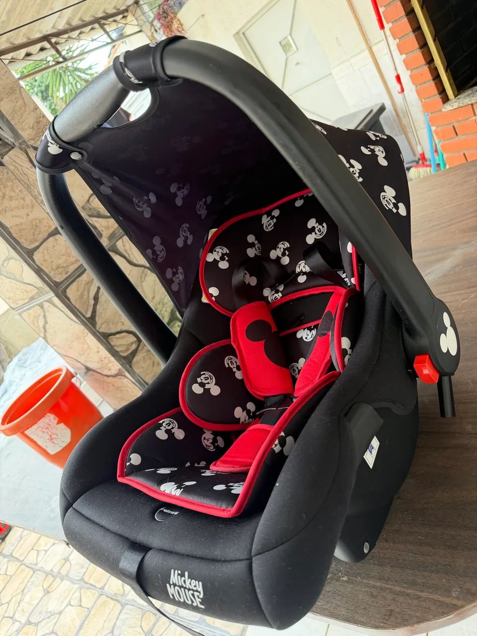 Bebê conforto Mickey - Foto 2