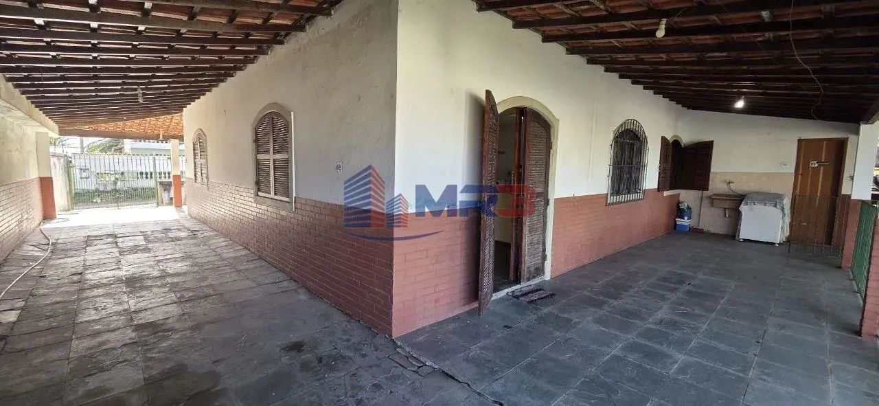 Casa para venda com 3 quartos e Piscina em Centro (Iguabinha) com 200m² - Foto 5