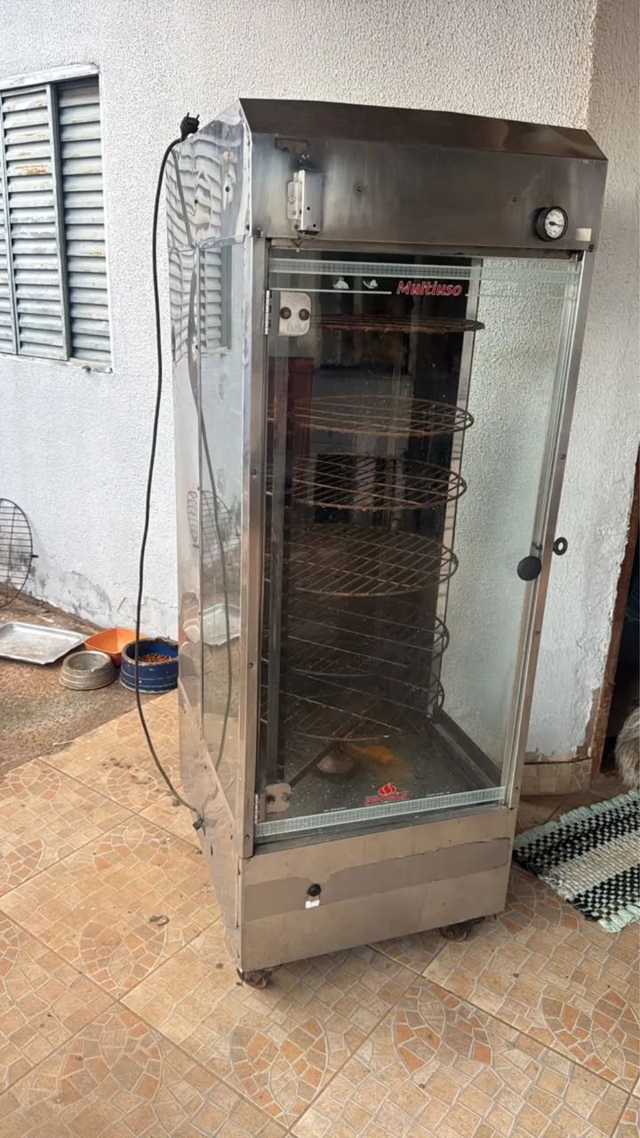 Maquina de assar frango