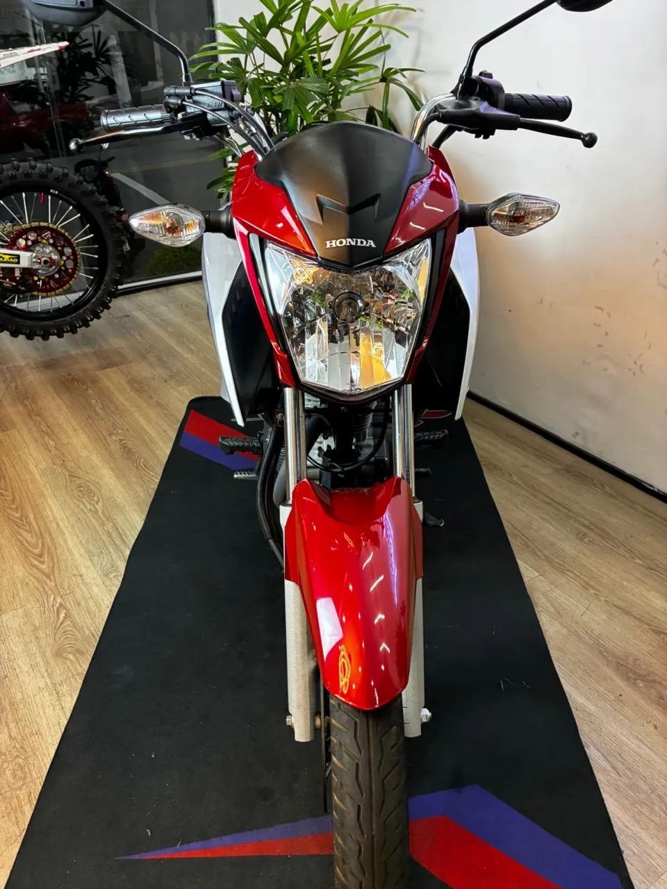 Titan 160 - Foto 3