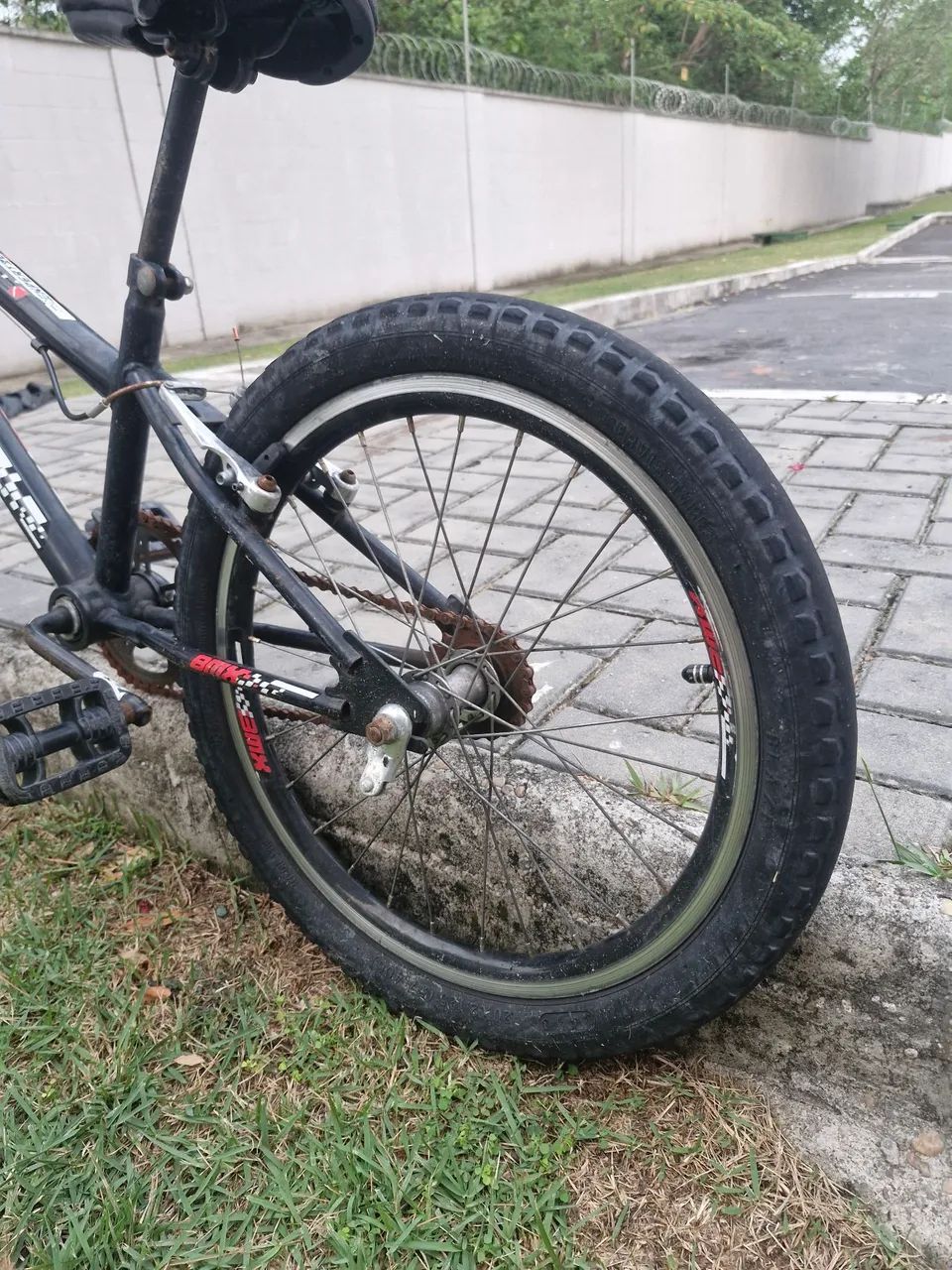 Caloi BMX usada - Foto 4