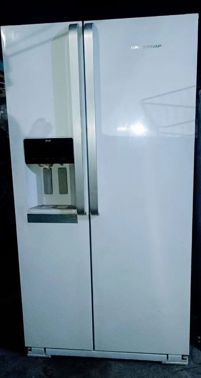Side Bay side Brastemp 613 litros 