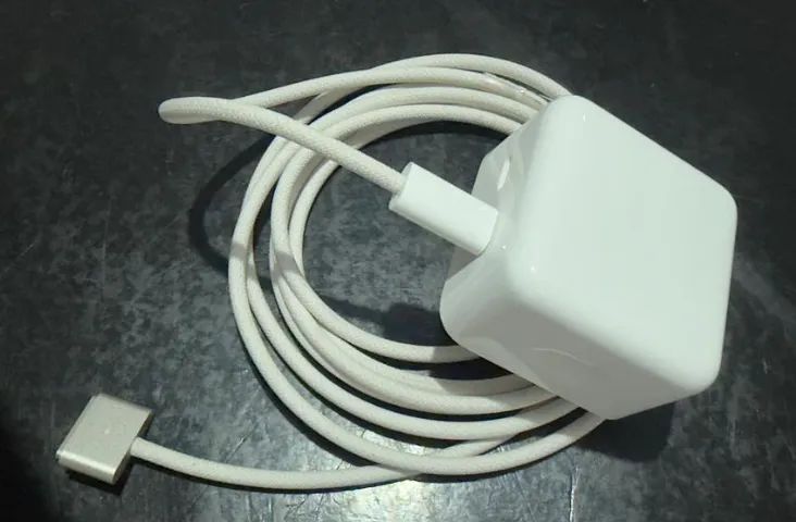 Macbook M2 25Gb Starlight - Novo (Oportunidade) - Foto 2