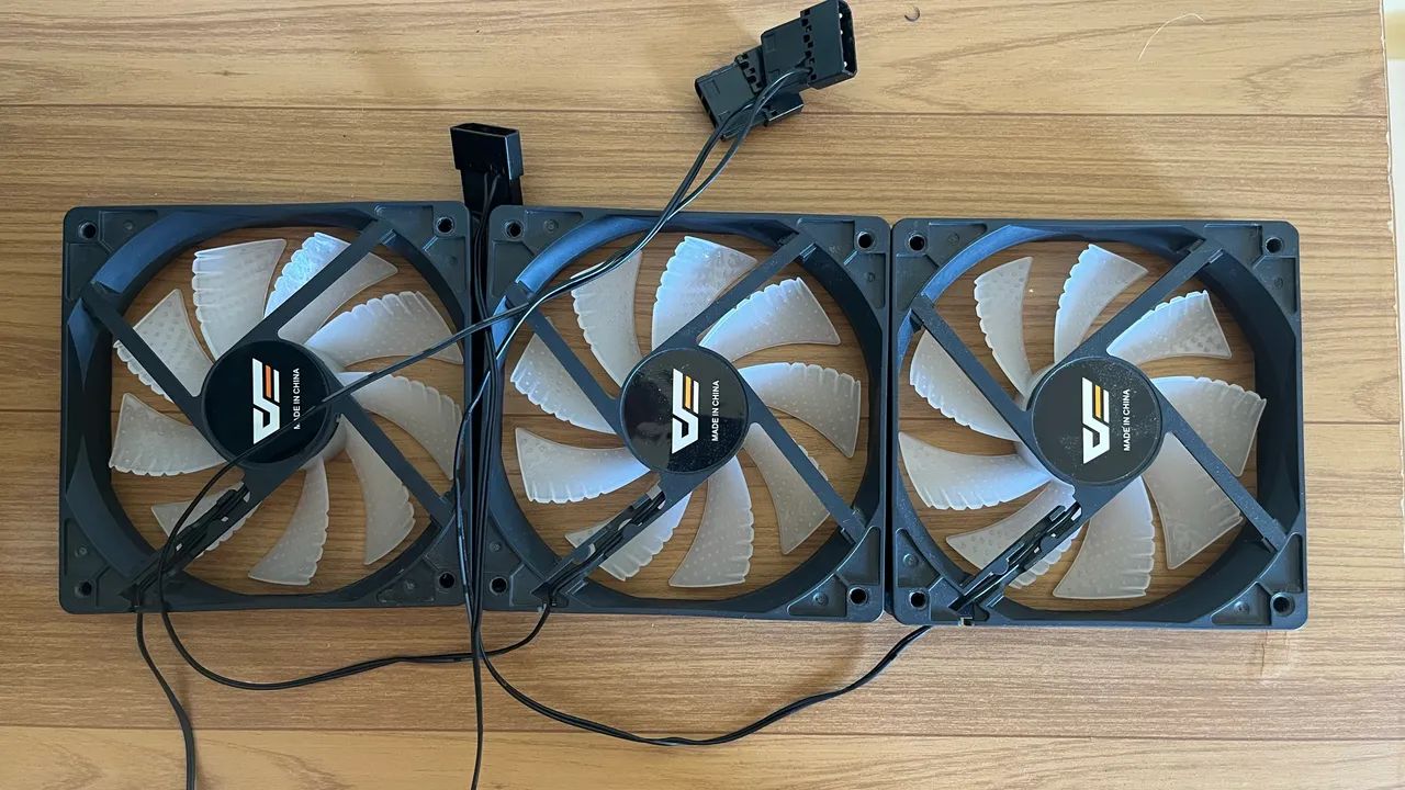 Gabinete Montech Sky Two Blue + kit de fans - Foto 4