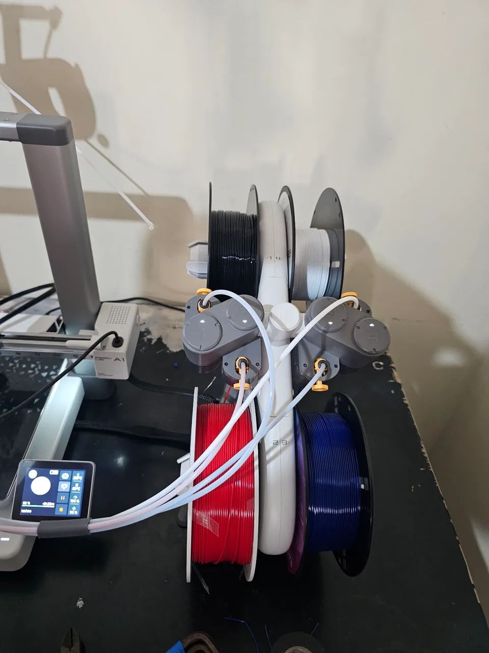 Impressora 3D Bambu A1 Com AMS  - Foto 3