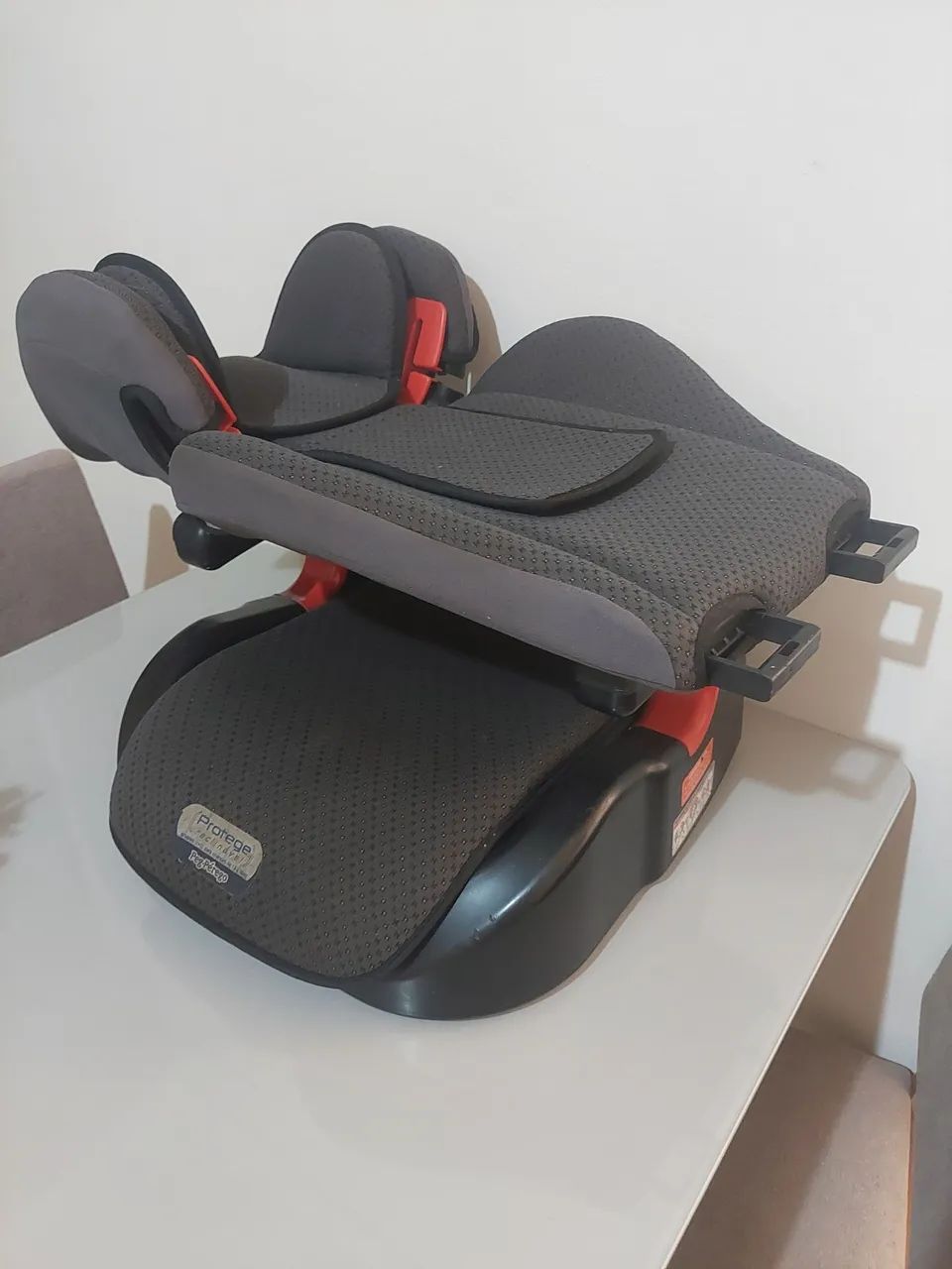 Carrinho e cadeirinha de bebê 