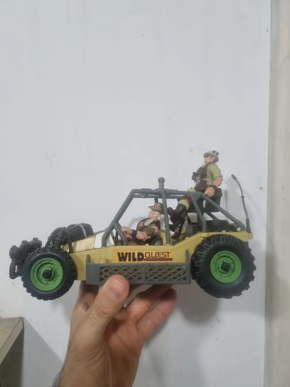 Chap Mei - Jeep Crocodilo Dundee