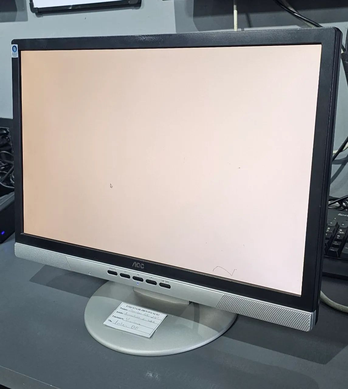 Monitor 19 polegadas AOC usado para bancada