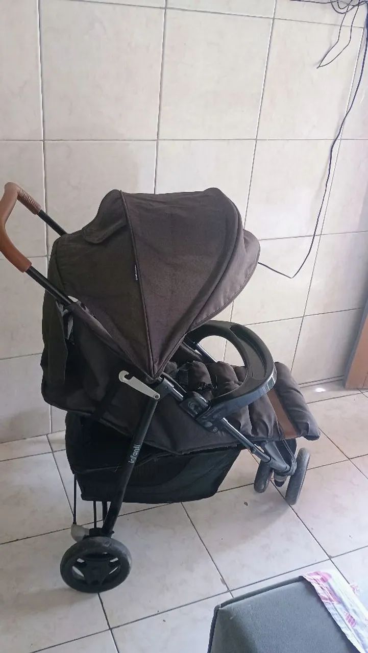 Vende-se carrinho de bebê 
