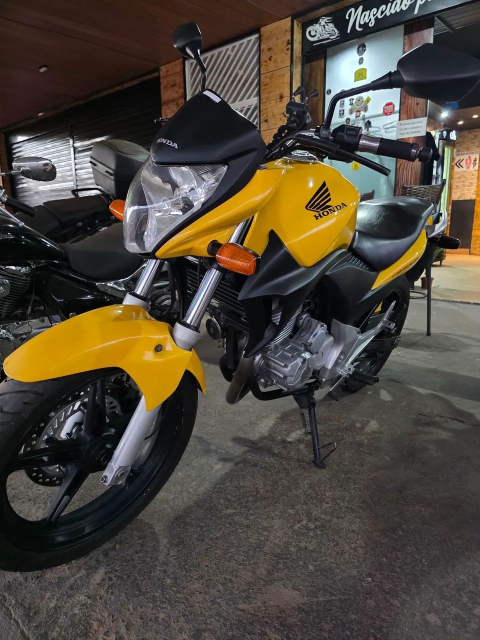 Cb 300r muito conservada  - Foto 2