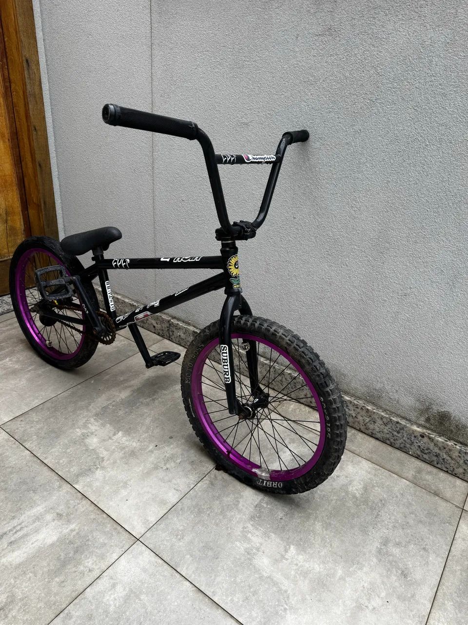 BMX colony
