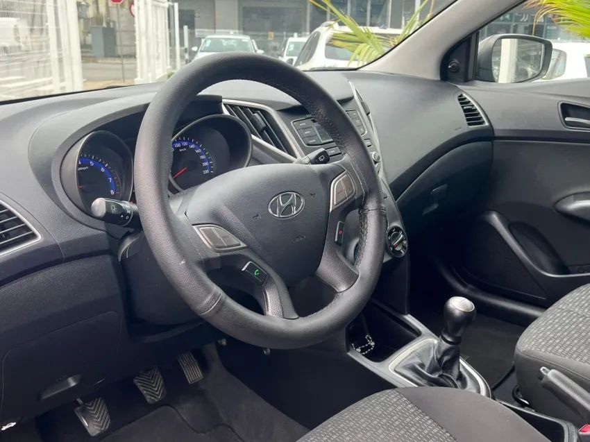 Hyundai HB20 Comfort Plus 1.0 Flex 12V Mec. 2018 - Foto 4