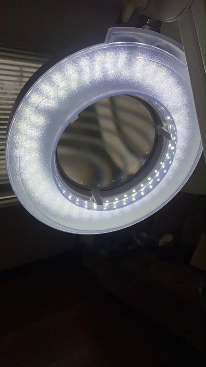 LUPA ARTICULADA DE LED  - Foto 4