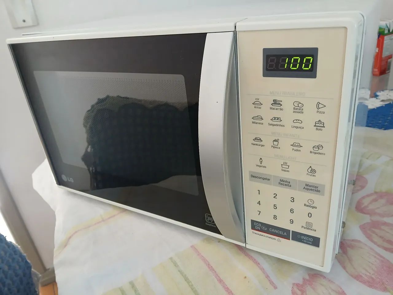 Micro-ondas LG 23 litros 