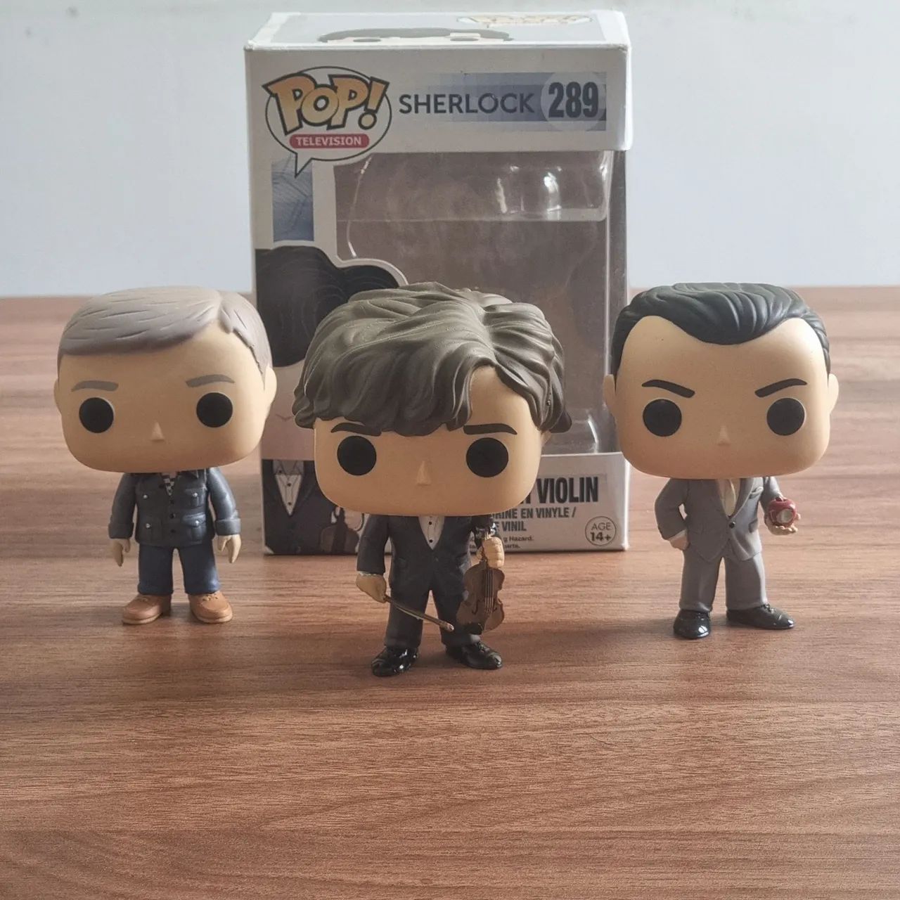 Funkos Sherlock Holmes, Watson e Moriarty 