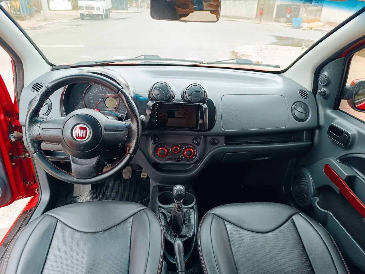 Fiat Uno Sporting 1.4 EVO Fire Flex 8V 4P 2012 - Foto 5