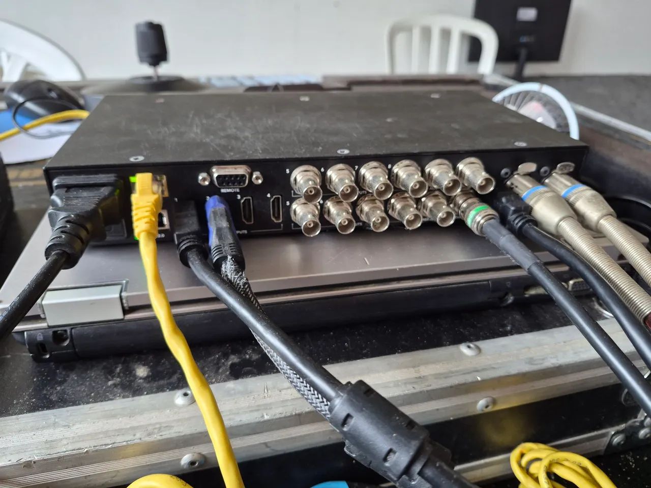 Blackmagic ATEM Television Studio HD - Funcionando (AUX com defeito) - Foto 2