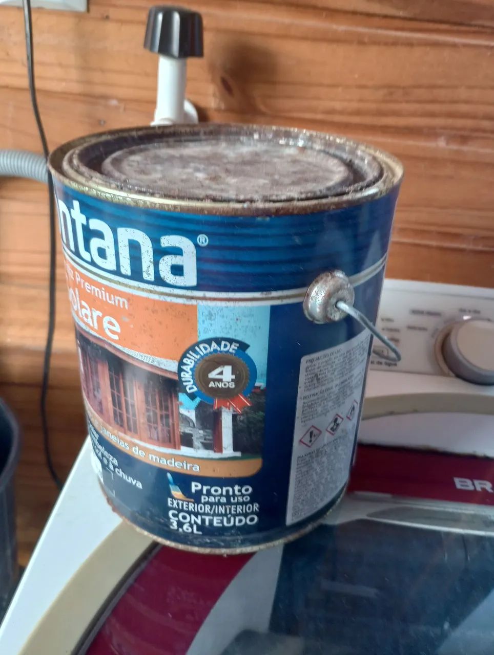 Verniz Premium Montana Imbuia 3 gl novos cada um 70.00 3.6 lt  - Foto 3