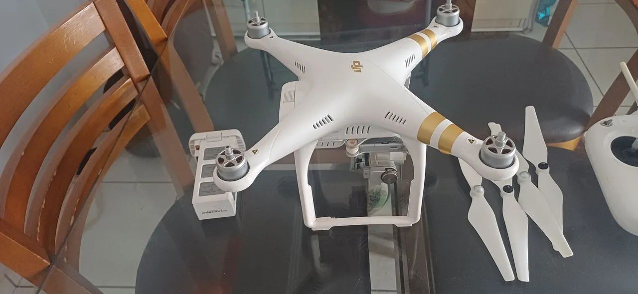 DRONE DJI PHANTOM 3 SE - Foto 2