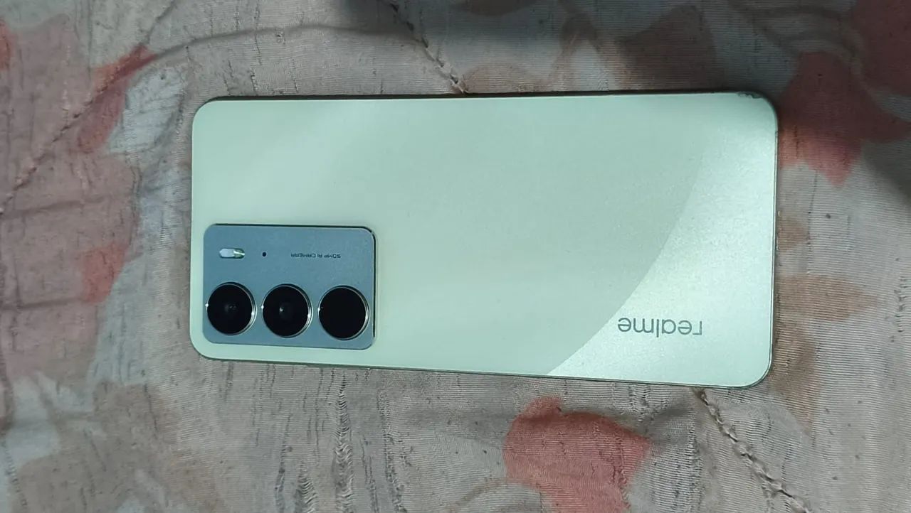Realme 75  - Foto 2
