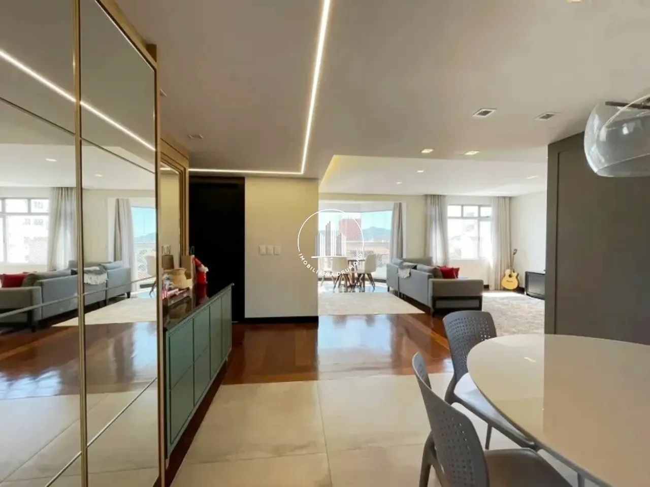 Cobertura 2 Quartos com 1 Suíte e 190m² - Balneário