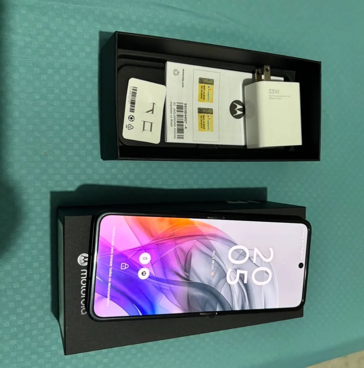 MOTOROLA RAZR 50 5G - 512GB | 12GB RAM - Foto 2