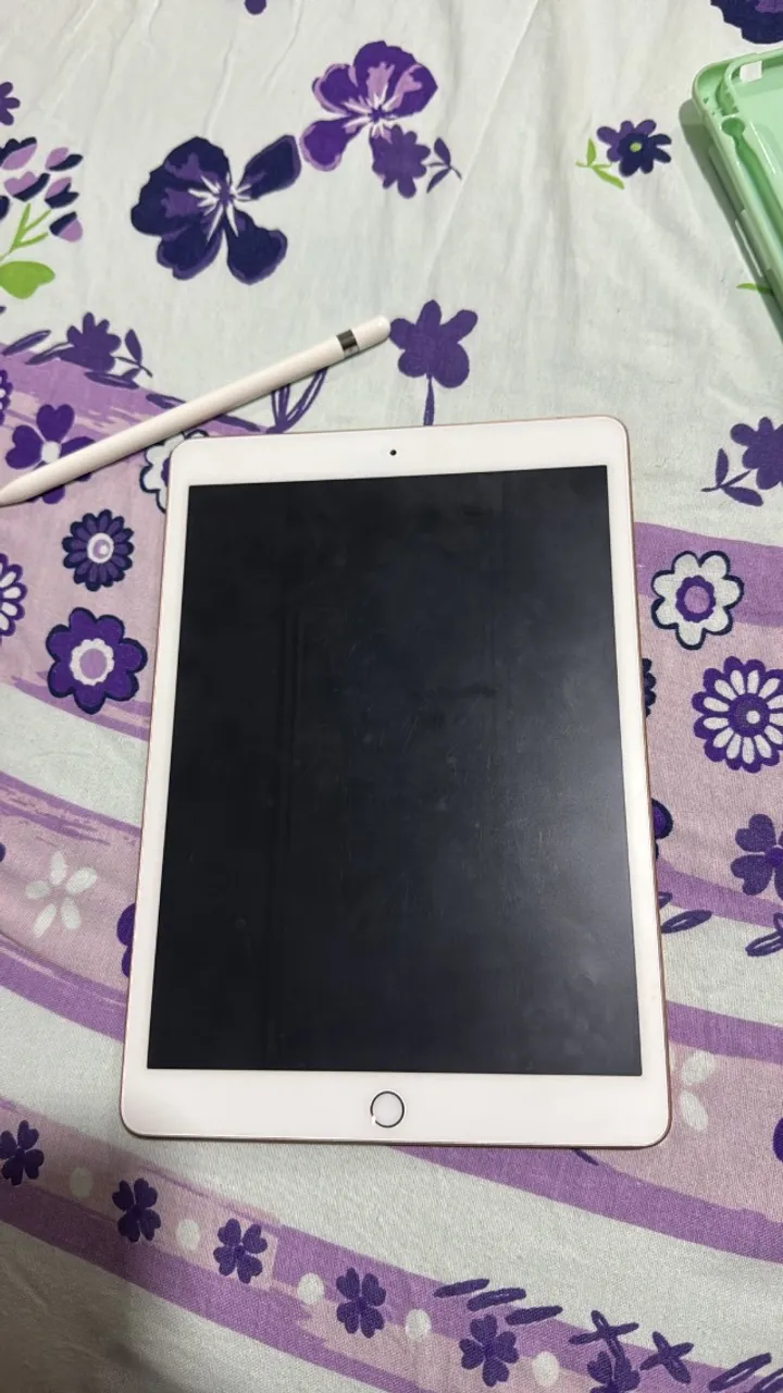 iPad 9 geração 64 gb + Apple Pencil 1 geração - Peças de Celular