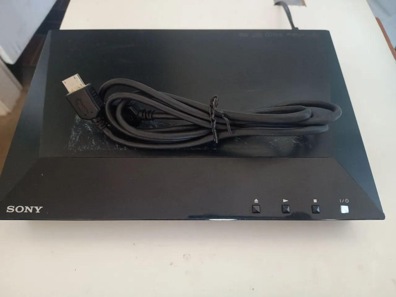 Blu-ray Disc/DVD player BDP-S1100