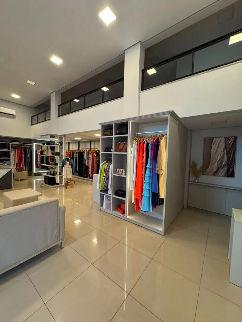 Loja de Roupas Completa (Estoque e Moveis Planejados)  Umuarama PR  Ponto Comercial - Foto 4