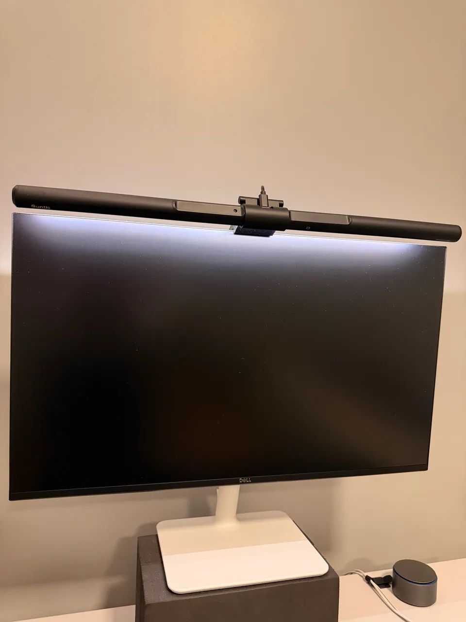 Monitor Dell S2425H com Som e LED BAR