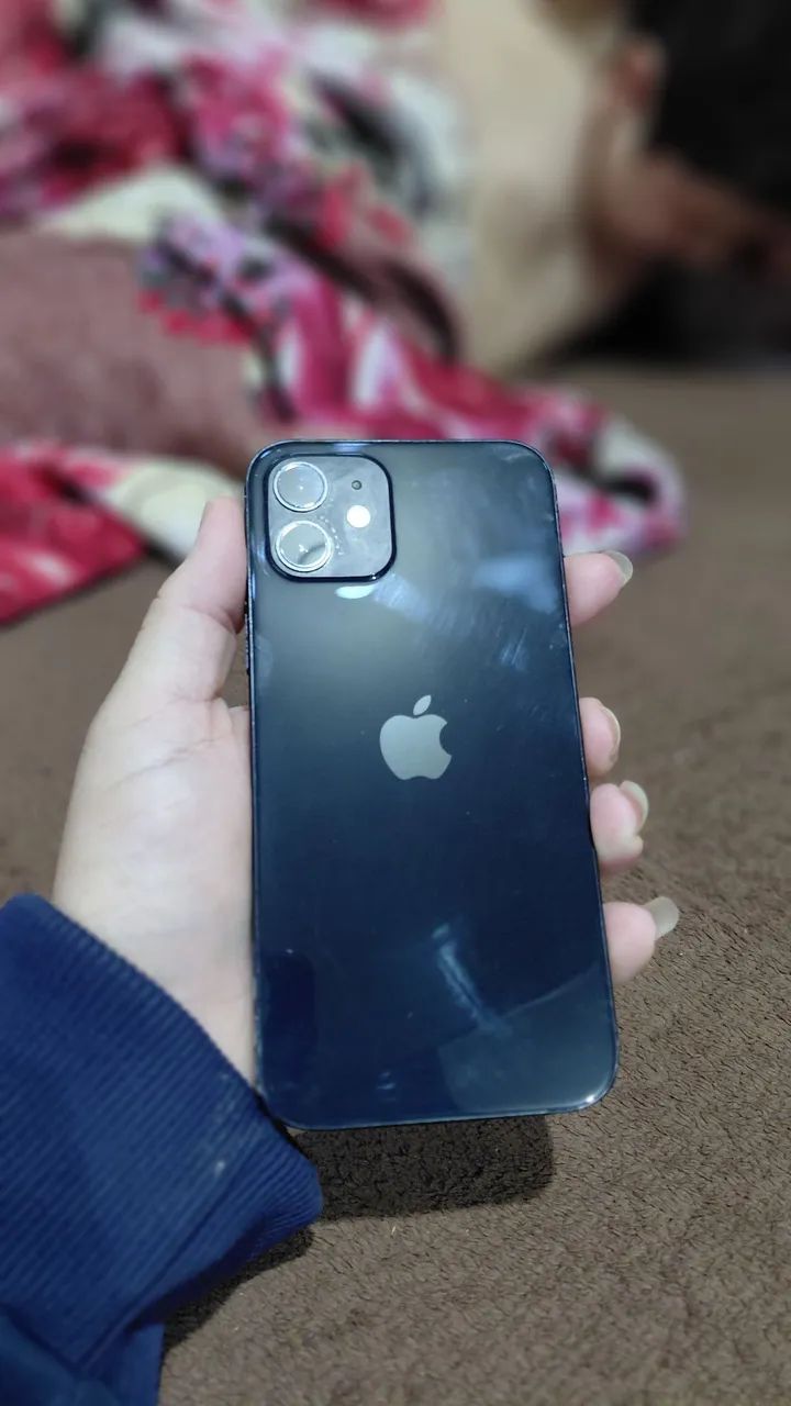Iphone 12<br>Funcionando perfeitamente <br>Bateria 82% - Foto 3