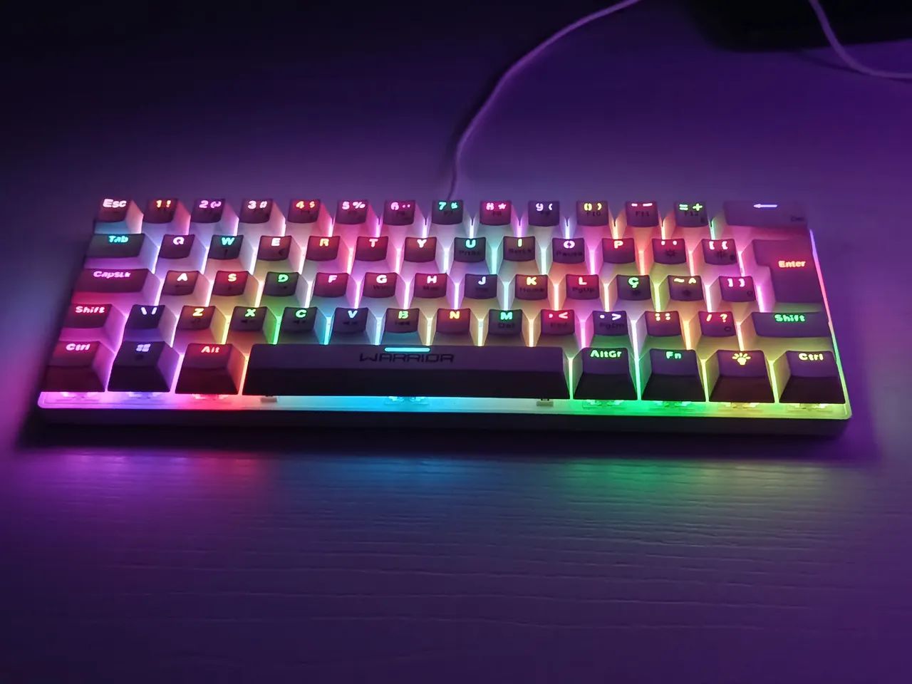 Teclado mecânico Warrior RGB banco  - Foto 2