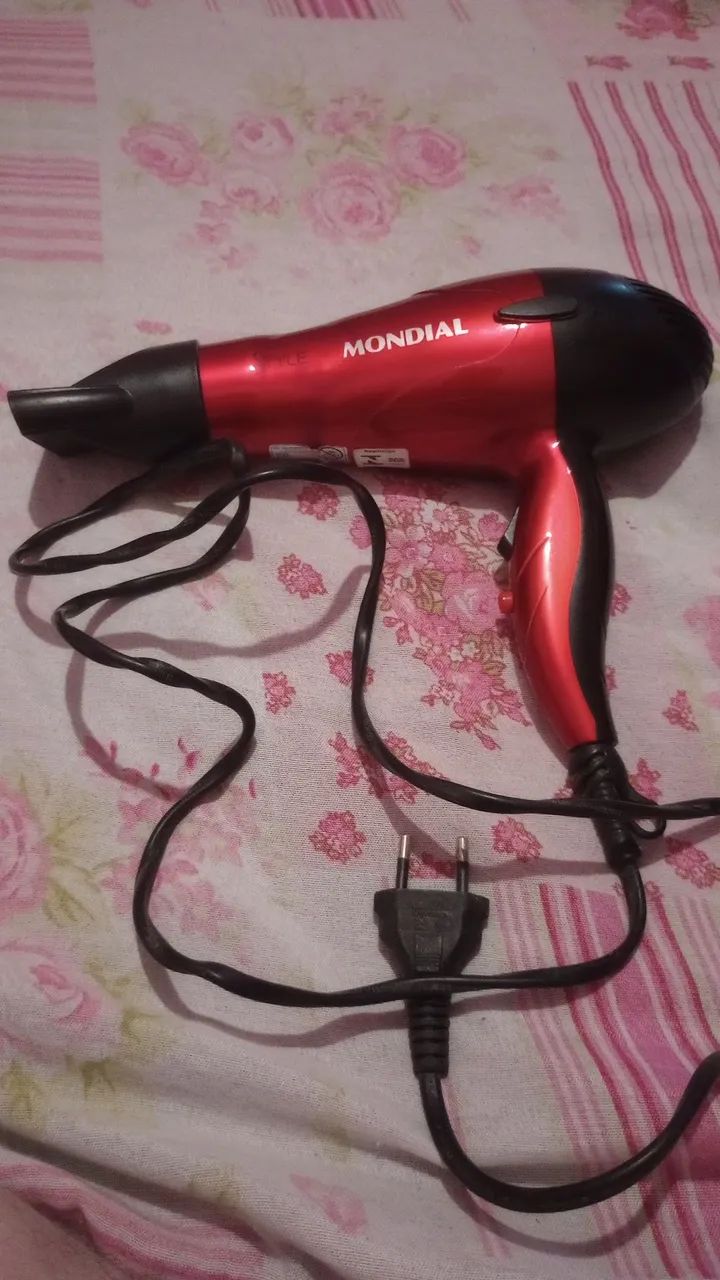 Secador grande mondial style duas voltagem super forte quente frio usado excelente  - Foto 3