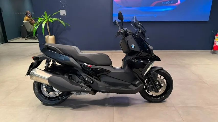 C 400X 2025 - Foto 2