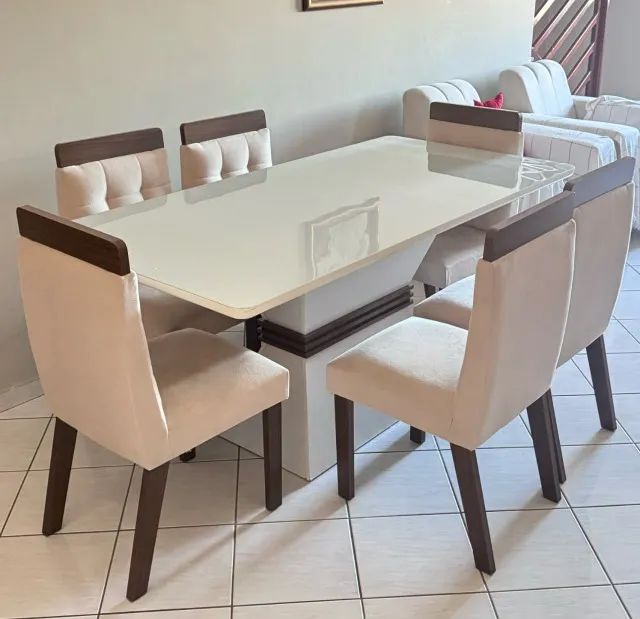 Mesa de Jantar 6 cadeiras