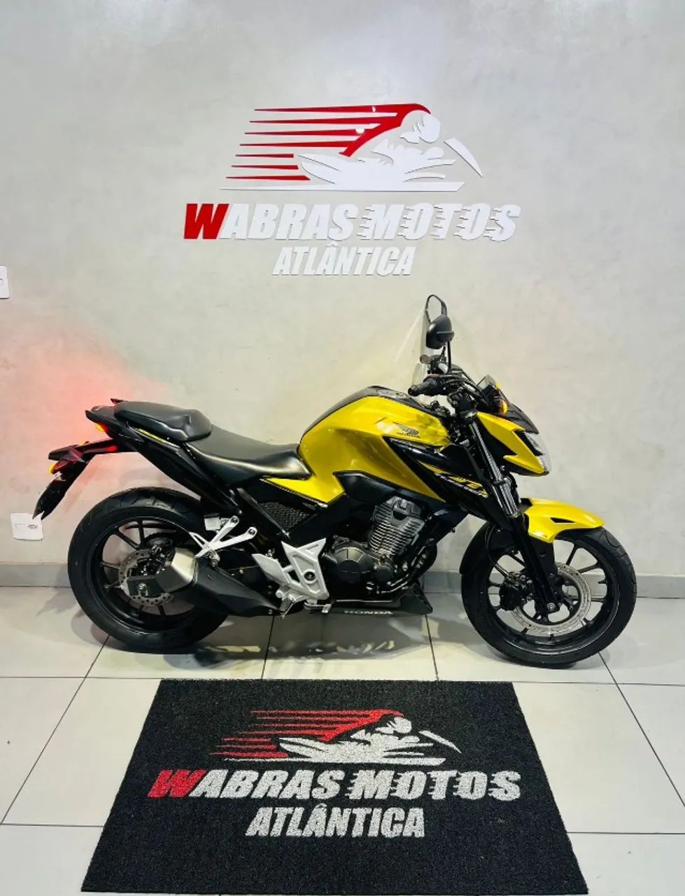 CB 300F TWISTER  - Foto 2