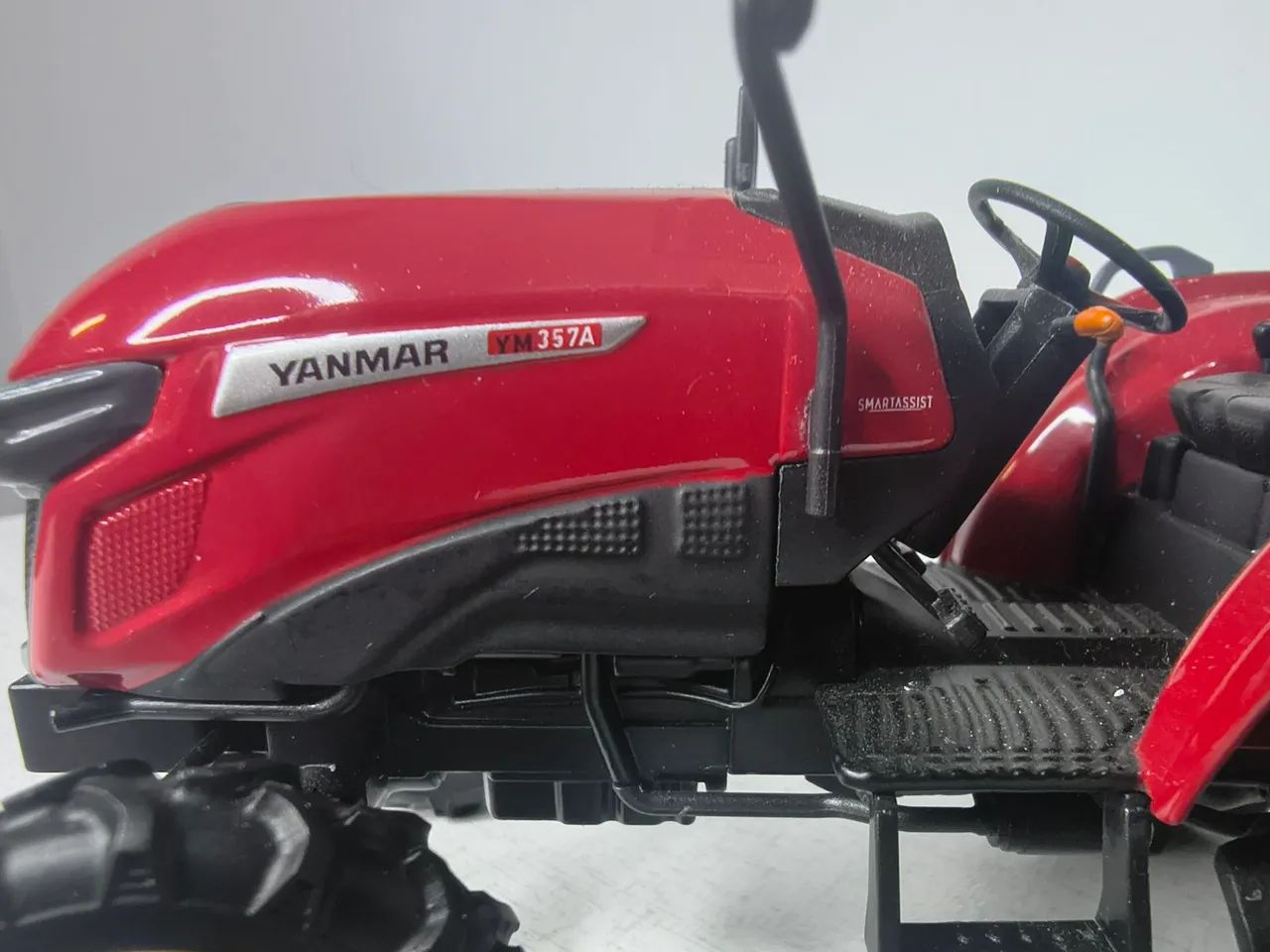 Miniatura Trator Yanmar YM357A  - Foto 2