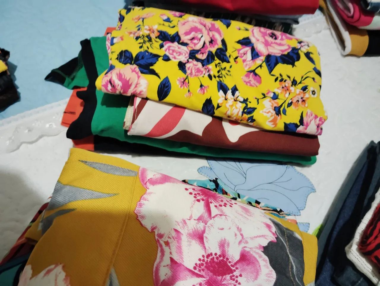 Lote de roupa  - Foto 4
