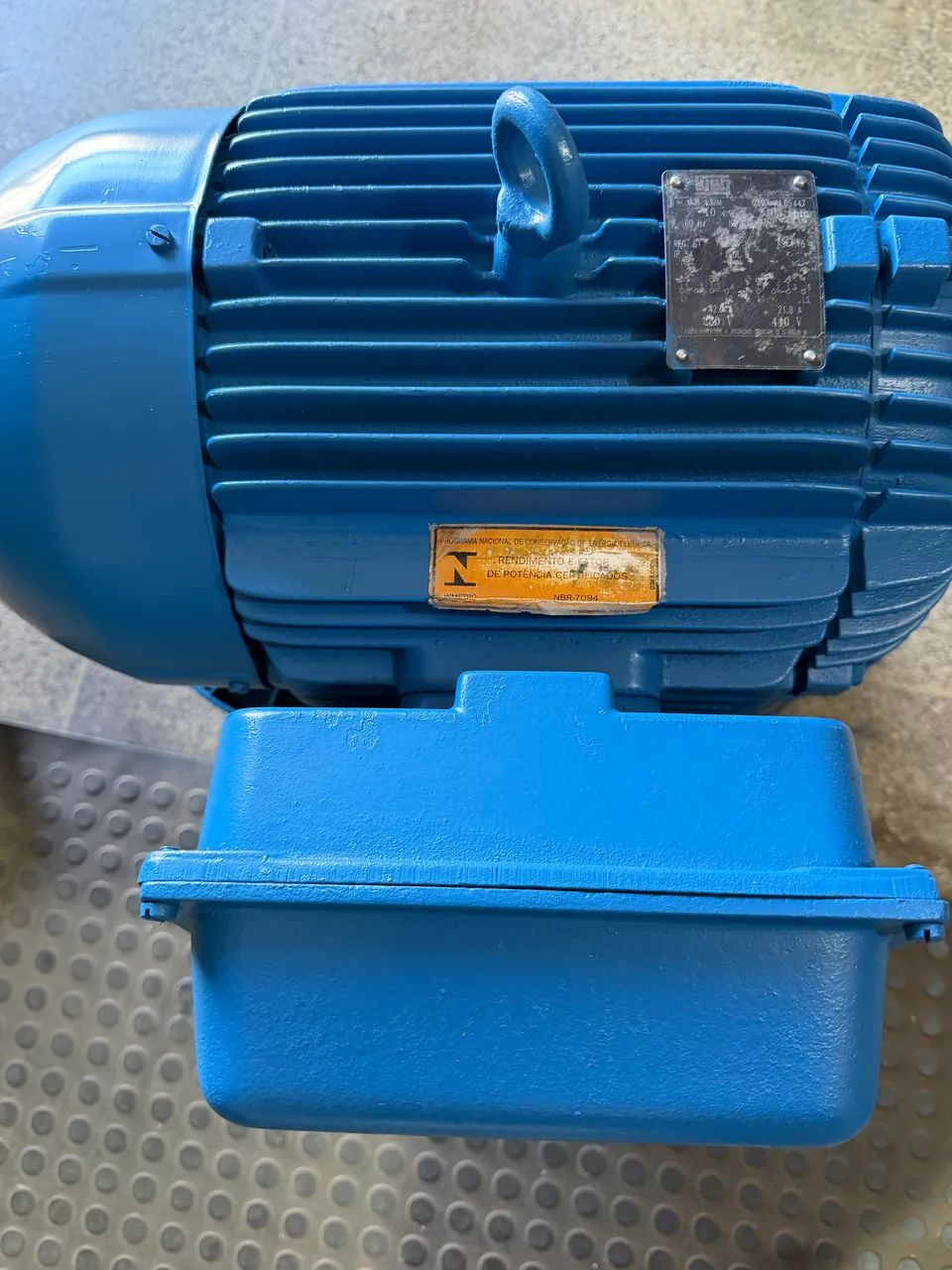 Motor elétrico WEG 10cv 220/440 monofásico alta rotação  - Foto 3