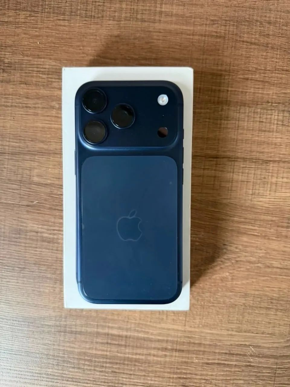 Iphone 17 Pro - 256 GB (NÃO TROCO, NÃO ABAIXO O VALOR, APENAS VENDO). - Foto 4