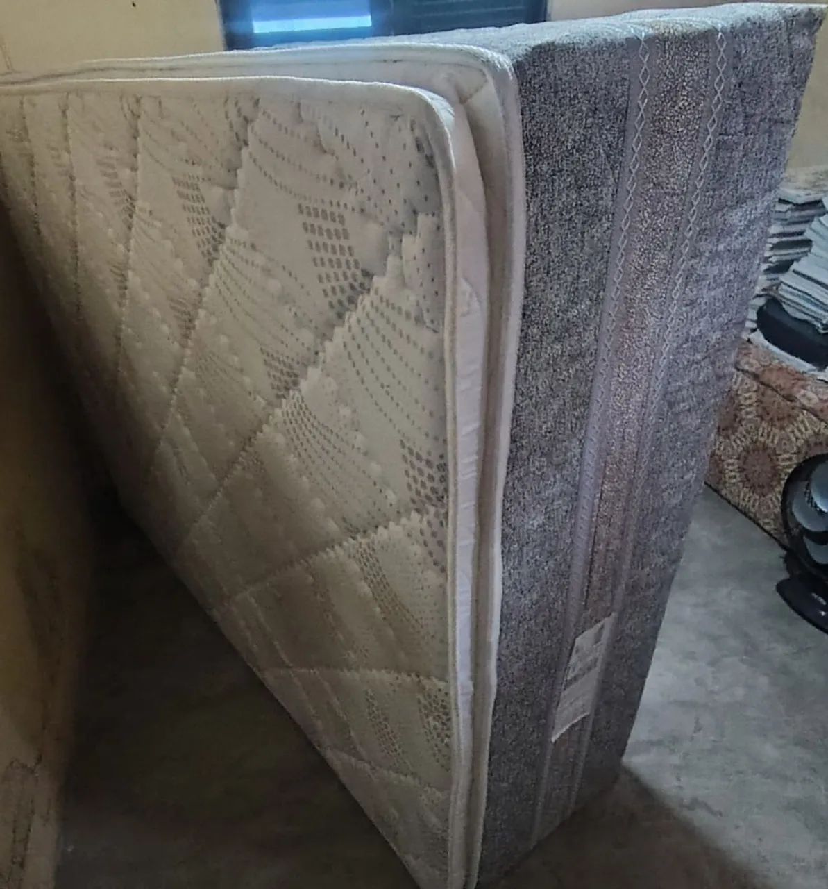Cama de Casal - Semi Nova - Oportunidade Única  - Foto 4