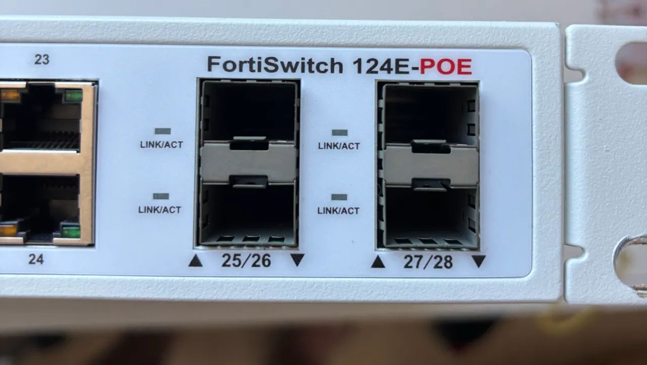 Fortigate Fortiswitch 124e POE - Foto 2