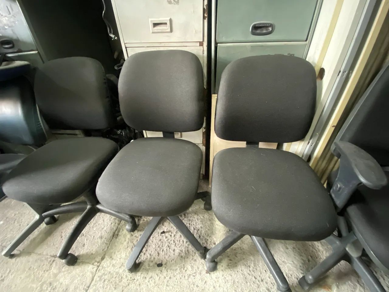 Cadeiras Giratórias Seminovas  - Foto 2