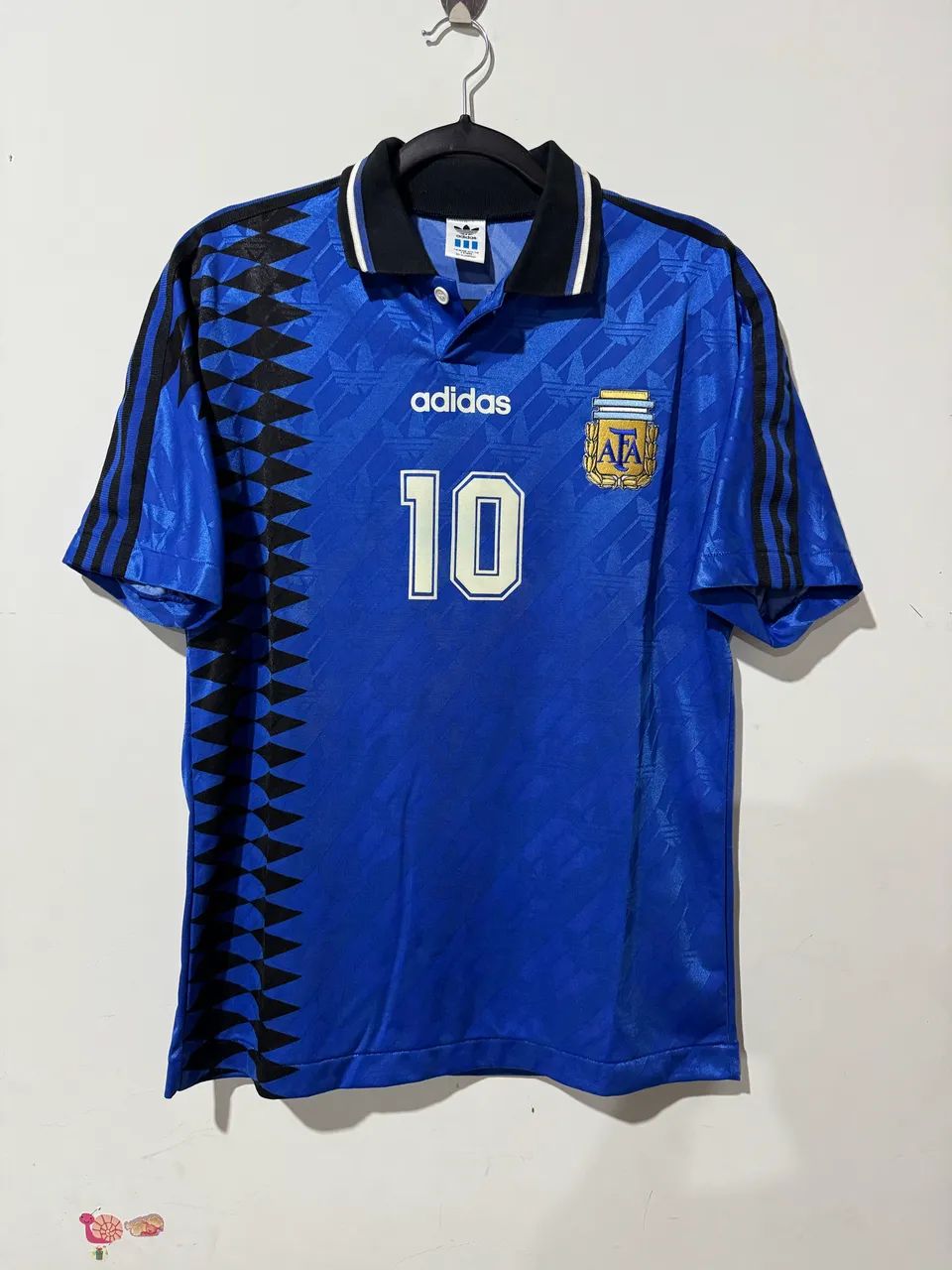 Camisa Argentina Copa do Mundo 1994 Maradona 10 original - Roupas