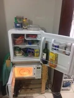 FRIGO BAR E MICROONDAS NOVOS