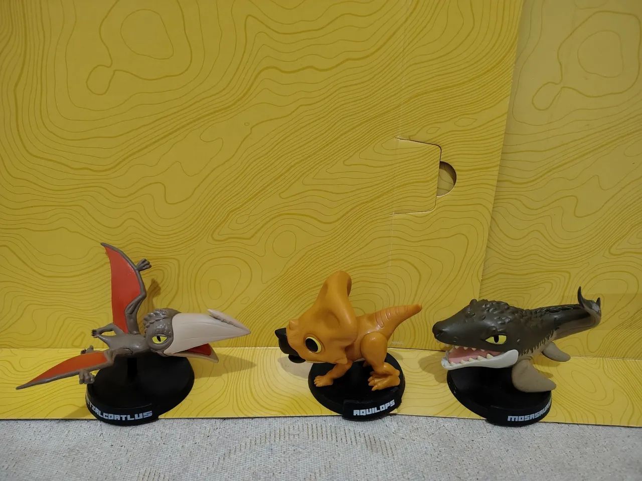 Brindes Jurassic word domínio Bob's 