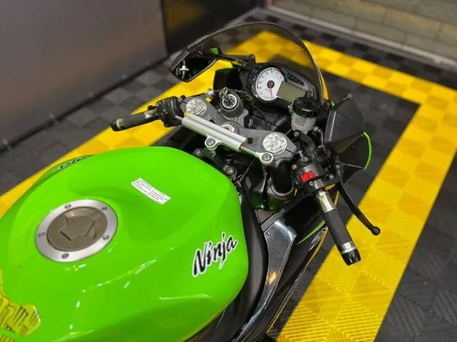 Kawasaki Zx-6r 600cc 2012 - 1504020139 | OLX